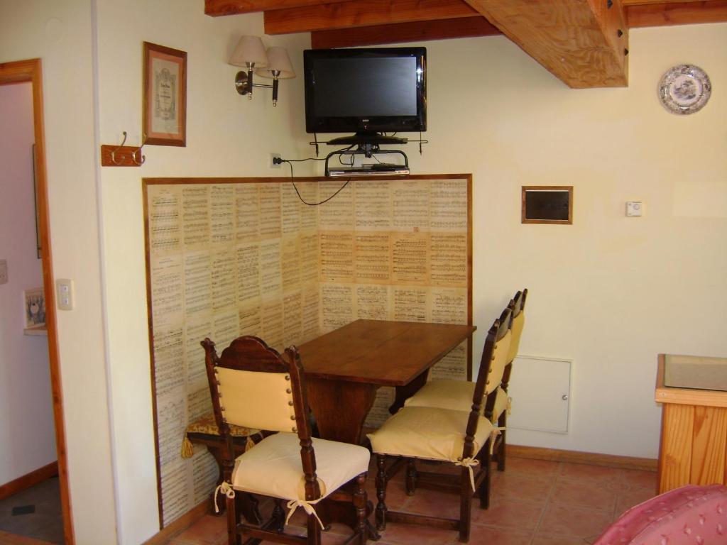 Cabanas Le Pommier Hotel Villa La Angostura Kamer foto