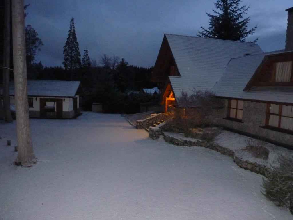 Cabanas Le Pommier Hotel Villa La Angostura Buitenkant foto